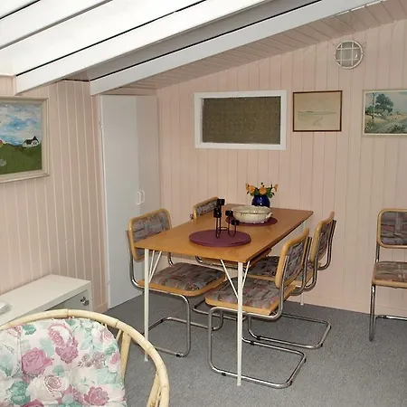 Holiday 684 With Terrace *